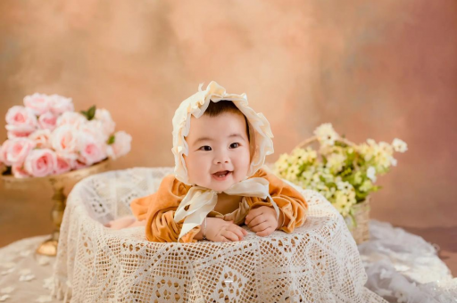 百色9个月宝宝发育标准